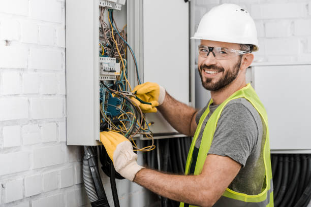 Best Emergency Electrical Repair  in Moweaqua, IL