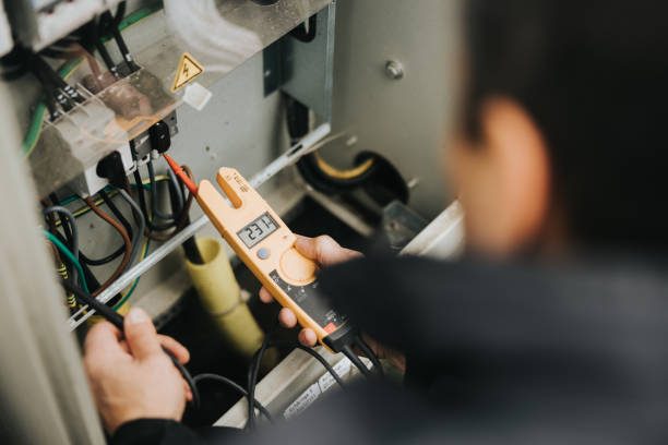 Best Electrical Outlet Repair  in Moweaqua, IL