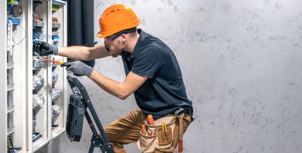 Best Best Electricians Near Me  in Moweaqua, IL